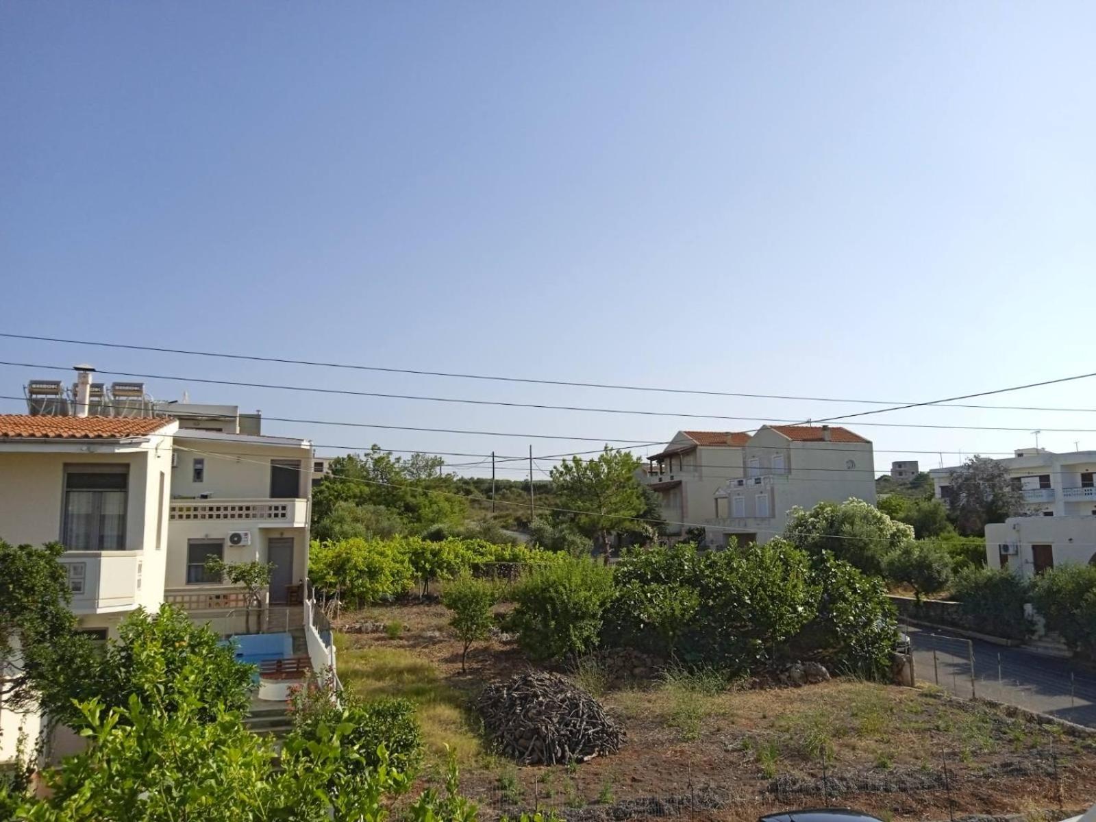Phoeve Apt-Lovely 1-Br Rental Near The Beach Калатас Екстер'єр фото